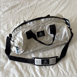 Hyperlite Approach Duffel Bag 30L